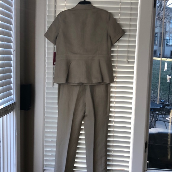 NWT Tan Linen pantsuit. Jacket is fully lined. - Picture 3 of 12